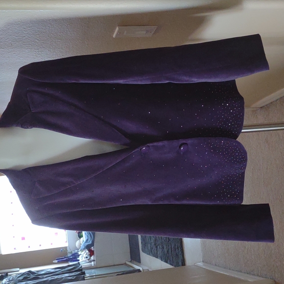 Unique Vintage Jackets & Blazers - Vintage purple velvet sequin accent blazer size 6